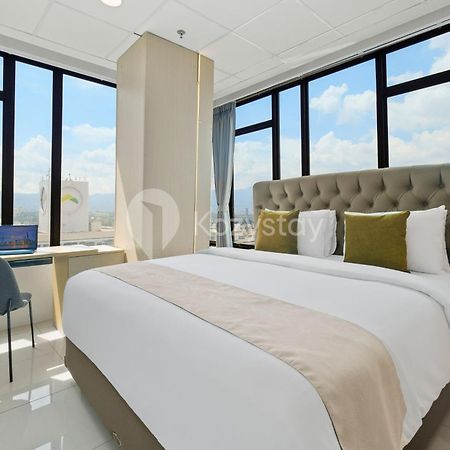 Savya Aparthotel By Kozystay - Bandung City Buitenkant foto
