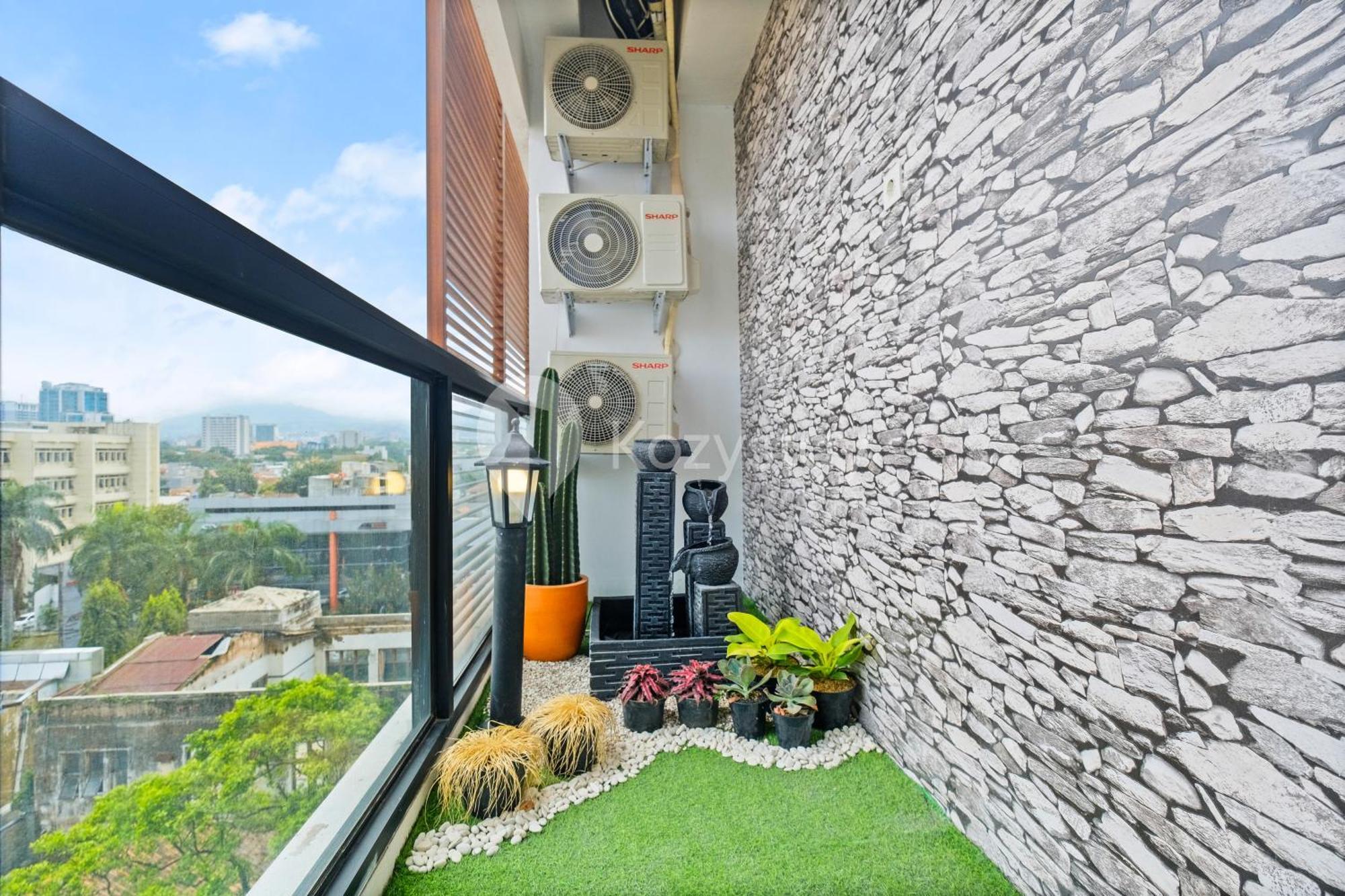 Savya Aparthotel By Kozystay - Bandung City Buitenkant foto